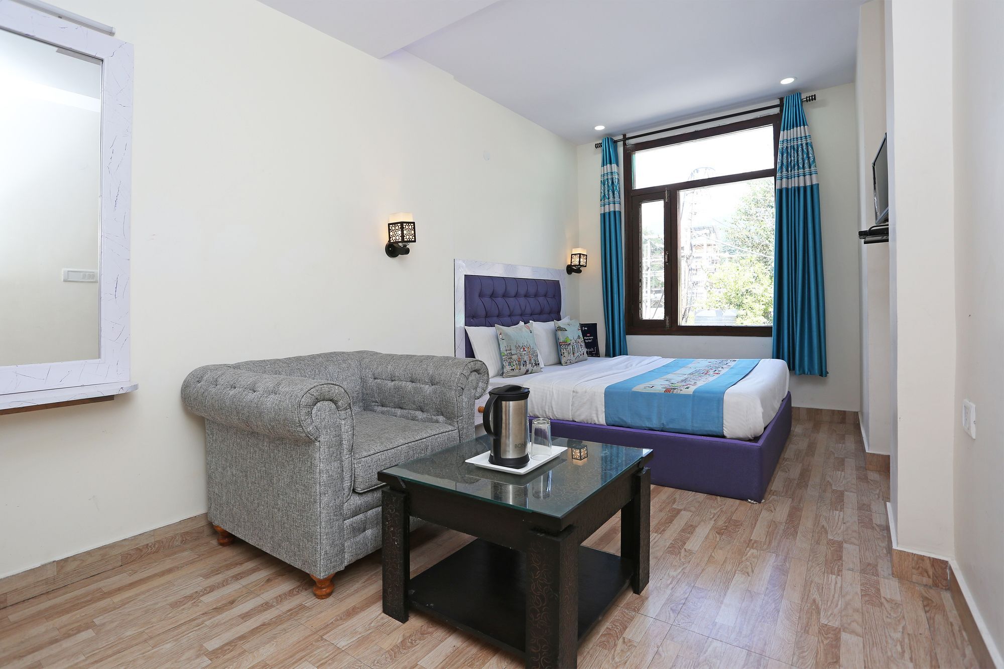 Oyo 9912 Hotel Rock Sea Manāli Exteriér fotografie